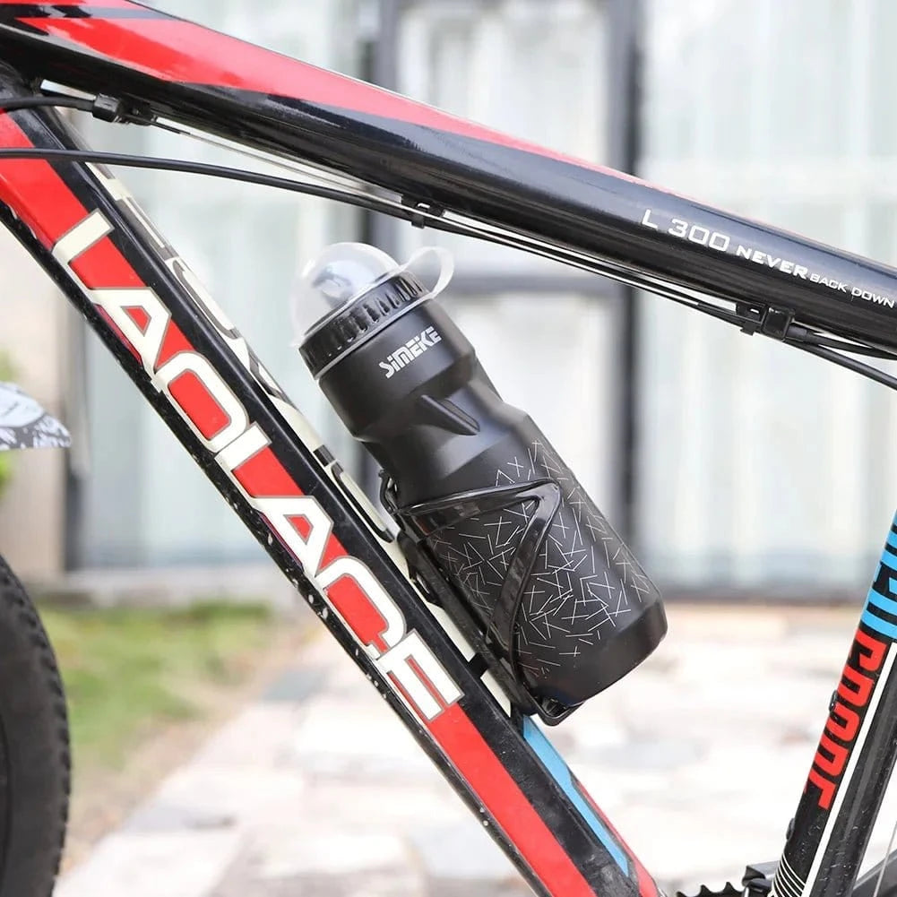 Bidon 750 ml + porte bidon Ozalo™ sur vélo 