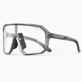 Lunettes vélo photochromiques gris fumé, vue de trois-quarts